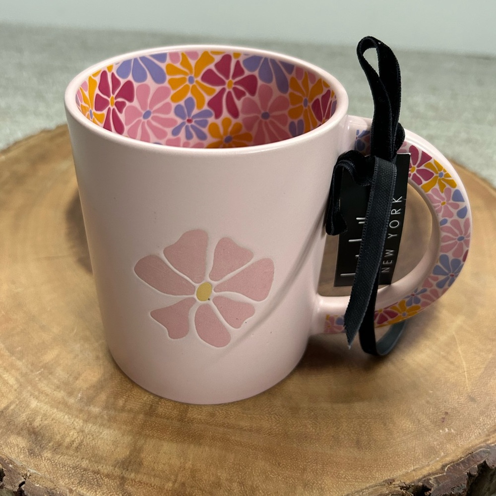 Nicole Miller Light Pink Floral Ceramic 16 Oz Coffee Mug NEW with Gifting Tag